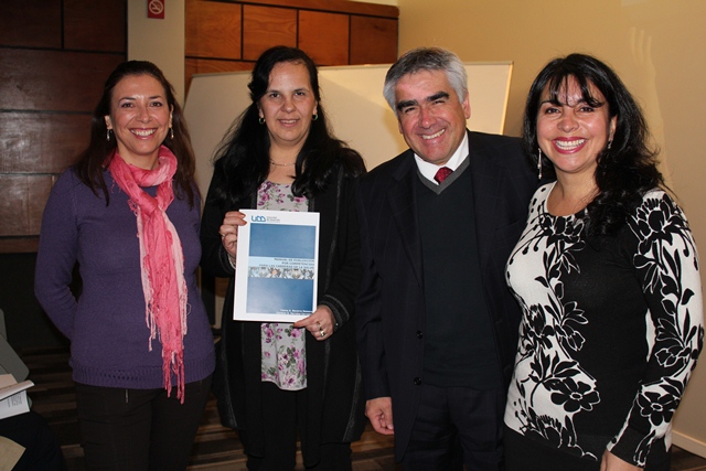 Docentes de Facultad de Odontología presentaron Manual de Evaluación