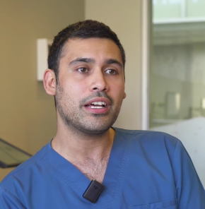 Previsualización de 'Testimonio Profesor Odontología - Simulación Háptica'